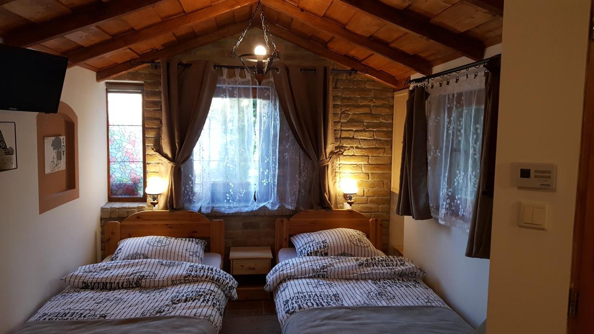 Mendei Vendeghaz Appartement Buitenkant foto