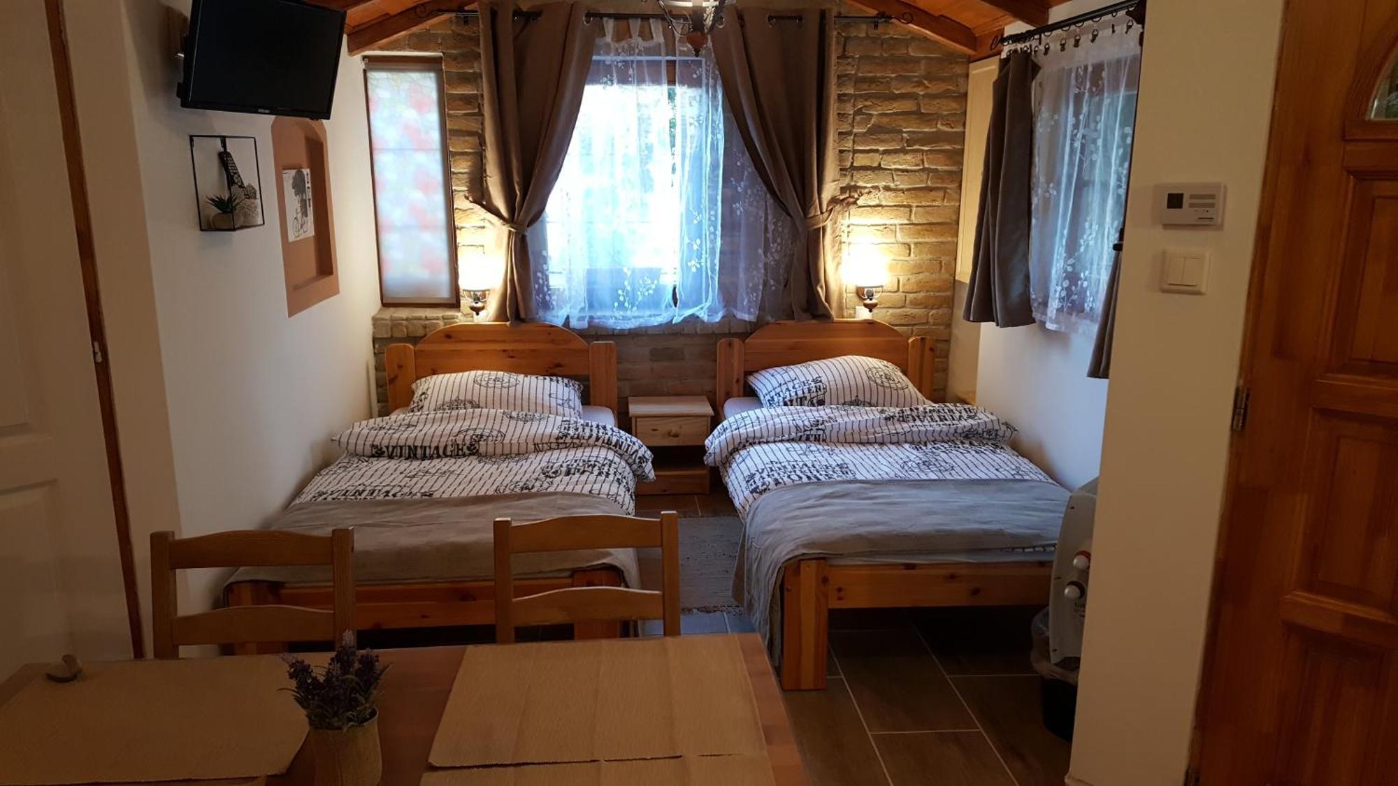 Mendei Vendeghaz Appartement Buitenkant foto